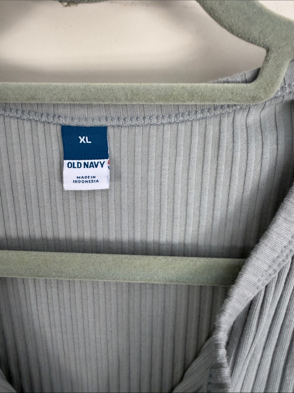 Old Navy Ribbed Button-Front Tank Top - Light Gray - Picture 2 of 3